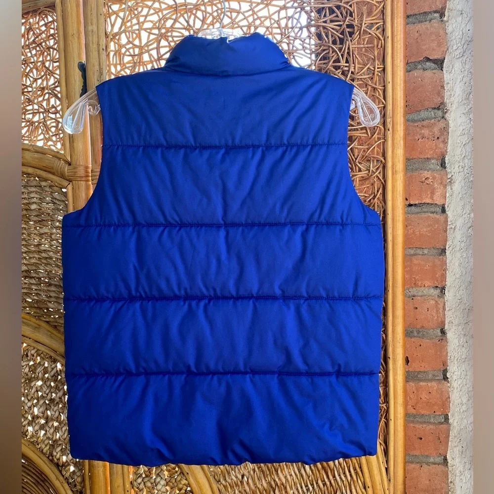Old Navy Kids Navy and Red Puffer Vest Size M 8. Great Condition